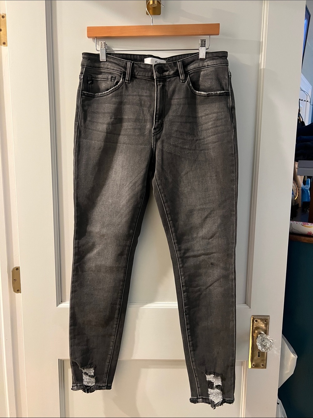 KanCan Washed Black Ankle Crop Skinny Jeans